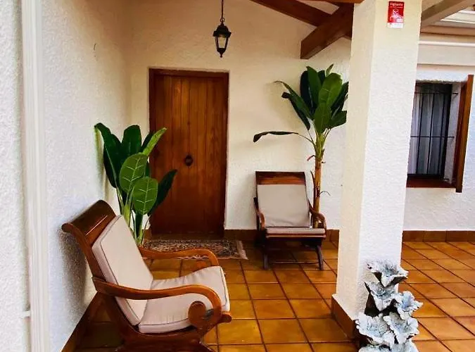 Roc Villa Roda de Bará