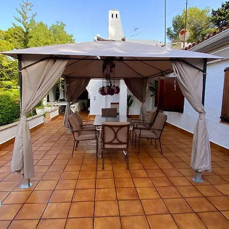 Villa Roc Roda de Bará