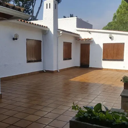 Villa Roc Roda de Bará