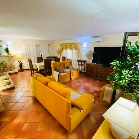 Roc Villa